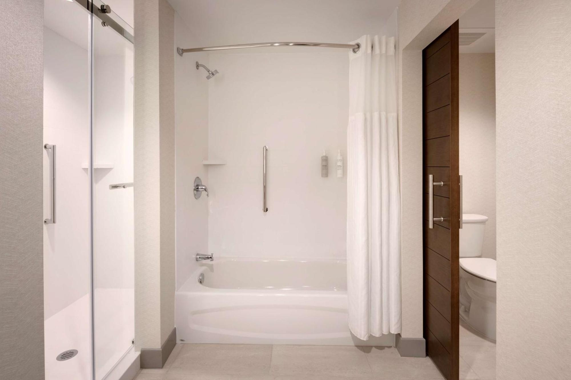 Hilton Garden Inn Haymarket Luaran gambar